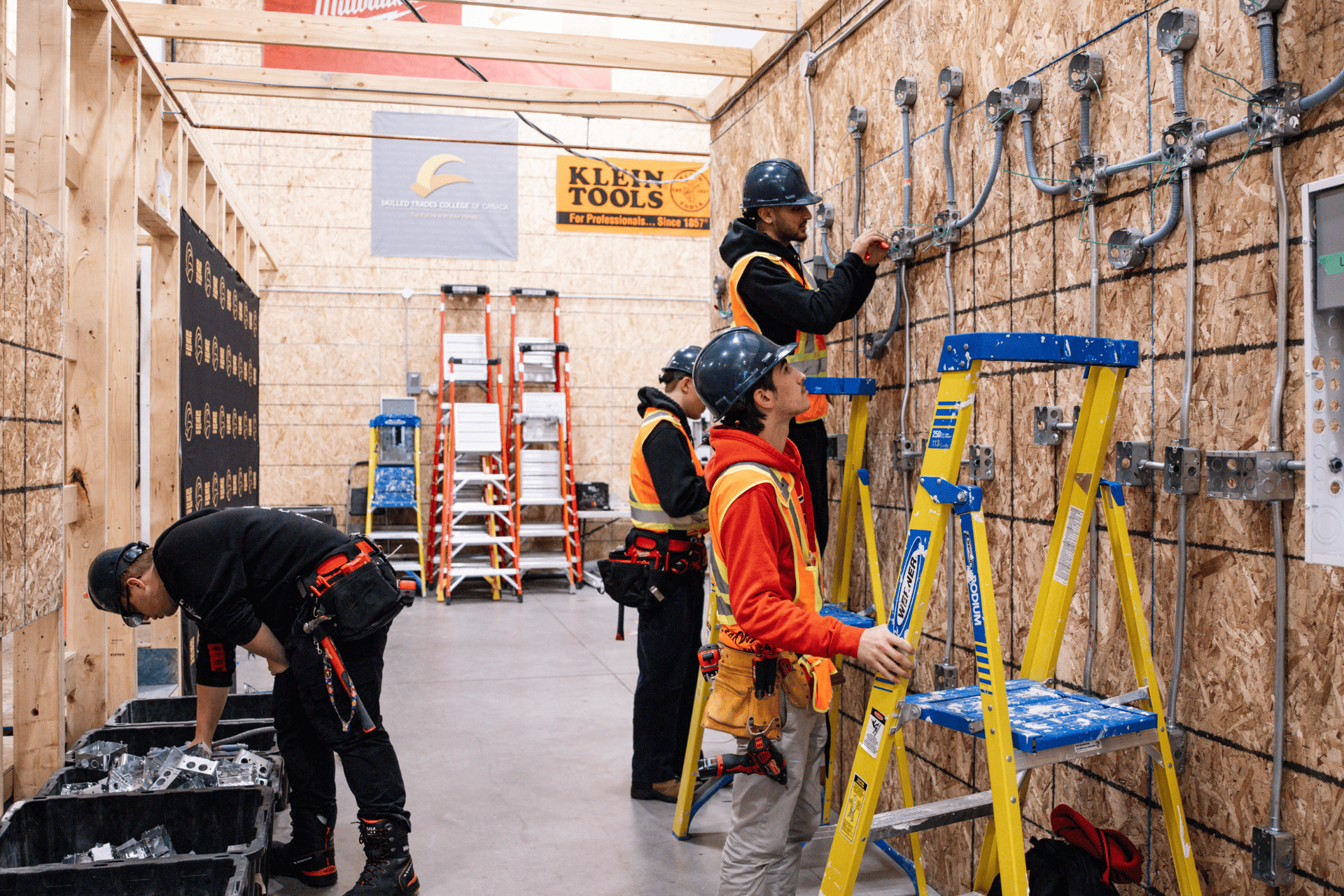 The Requirements Needed to an Electrician Skilled Trades